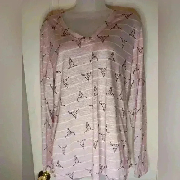 2 FOR 25$ CRUEL long sleeve top- (#585) - Picture 1 of 8